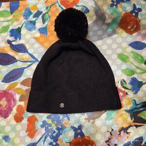 Lululemon Womens Pom Pom Hat_Excellent Condition